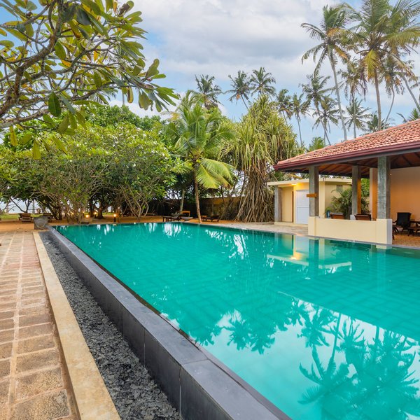 Roman Life Ayurveda Resort 15