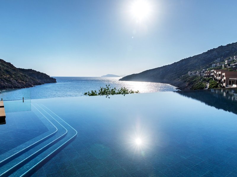 Daios Cove Luxury Resort & Villas 6