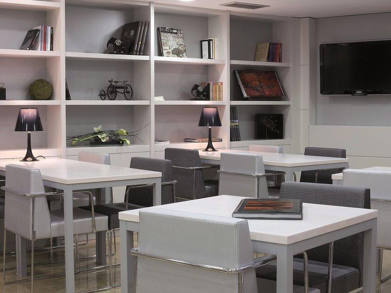 Hesperia Barcelona Ramblas 15