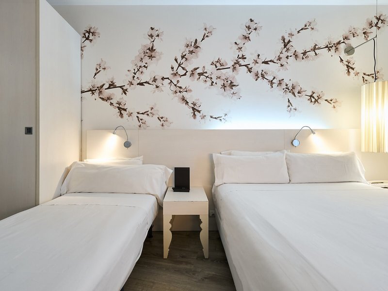 Hesperia Barcelona Ramblas 42