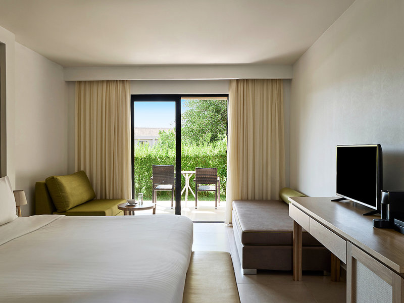 Atlantica Eleon Grand Resort & Spa 9