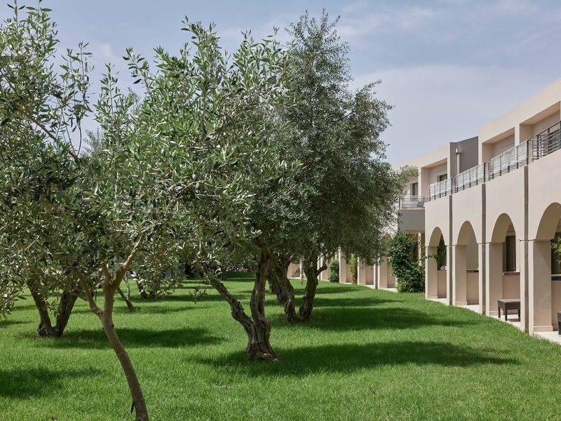 Atlantica Eleon Grand Resort & Spa 4