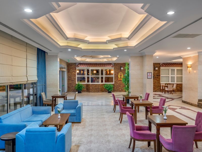 Green Max Hotel 16