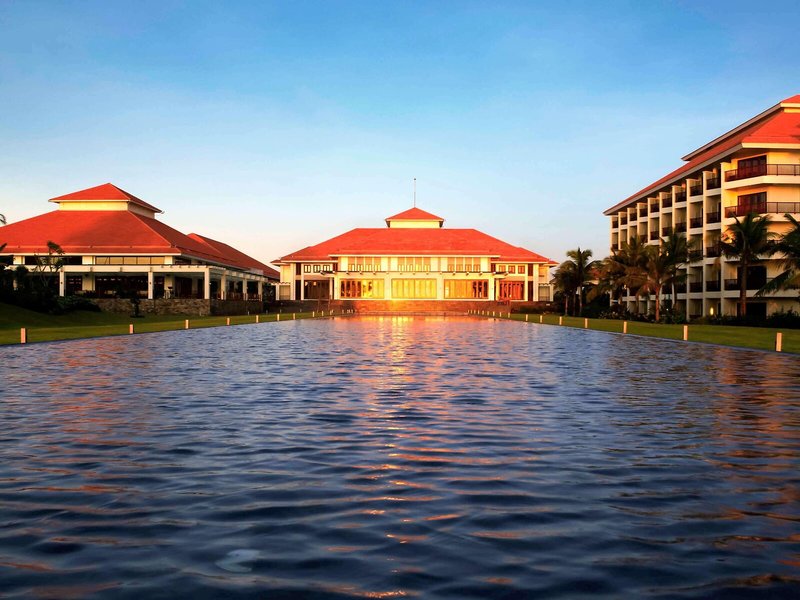 Pullman Danang Beach Resort 3