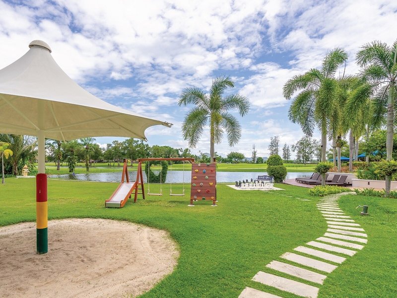 Laguna Holiday Club Phuket Resort 3