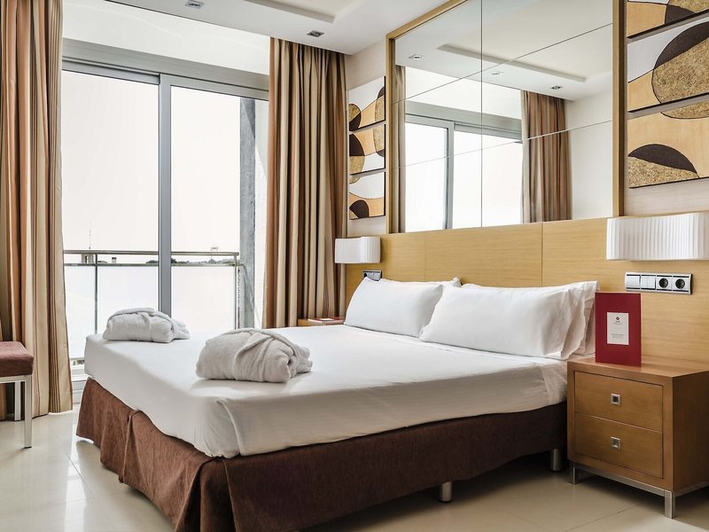 Exe Cunit Suites & Spa 37