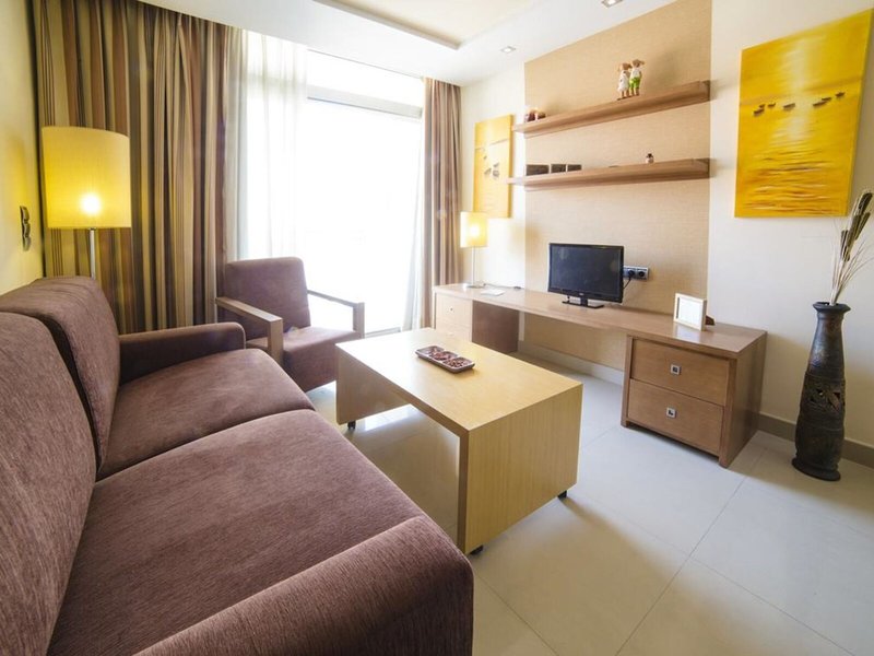 Exe Cunit Suites & Spa 40