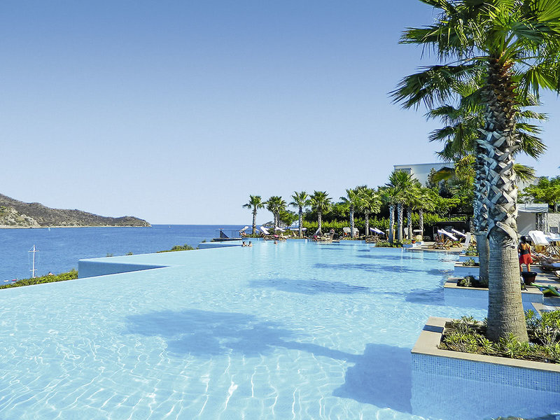 Xanadu Island Resort 2