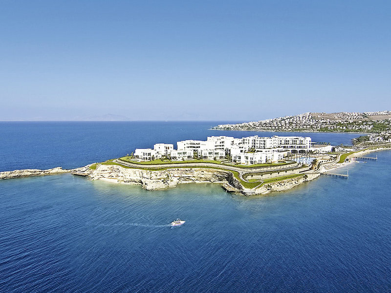 Xanadu Island Resort 9