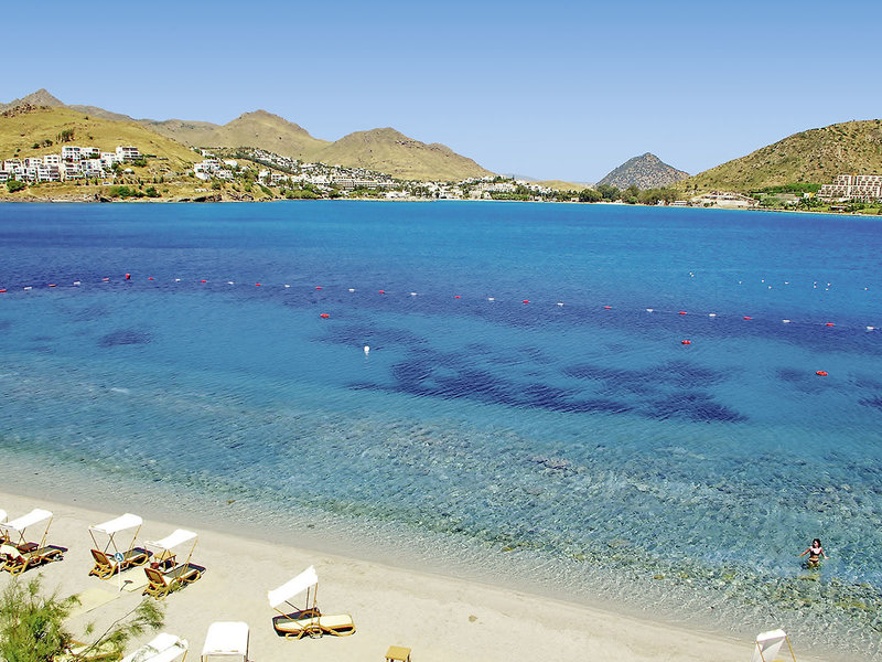 Xanadu Island Resort 13