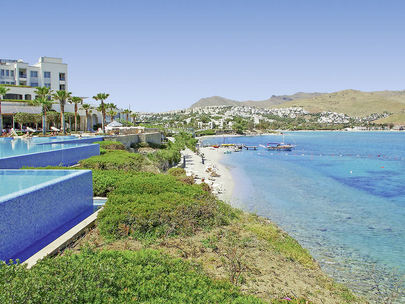 Xanadu Island Resort 17