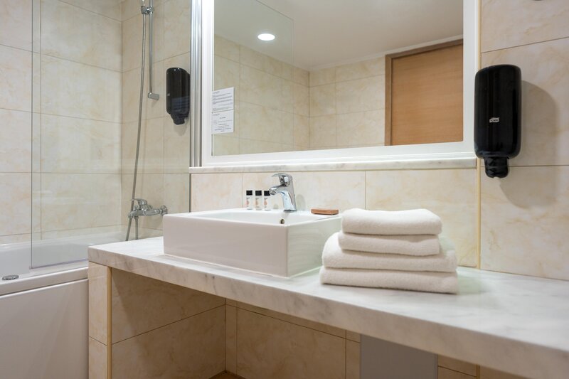 The Kresten Royal Villas & Spa 135 - Bathroom Example