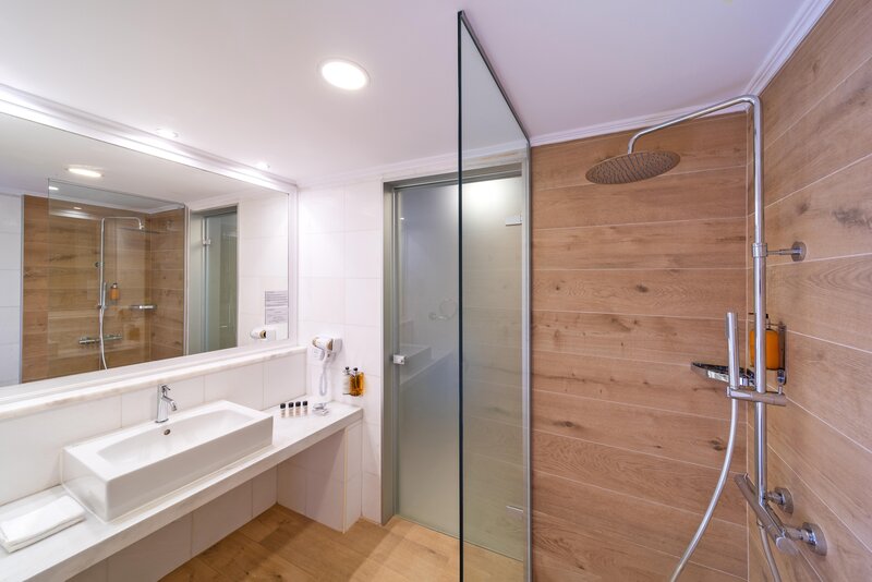 The Kresten Royal Villas & Spa 136 - Bathroom Example
