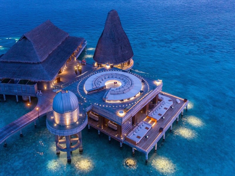 Anantara Kihavah Villas 25