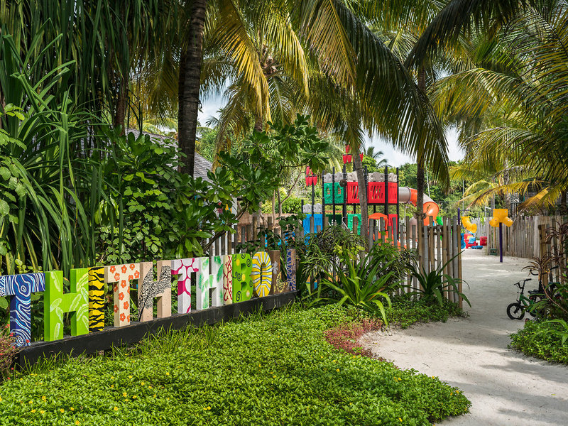 Anantara Kihavah Villas 48