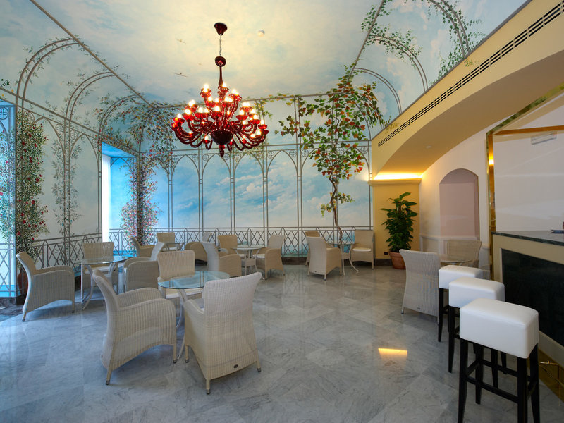 Grand Hotel Piazza Borsa 4