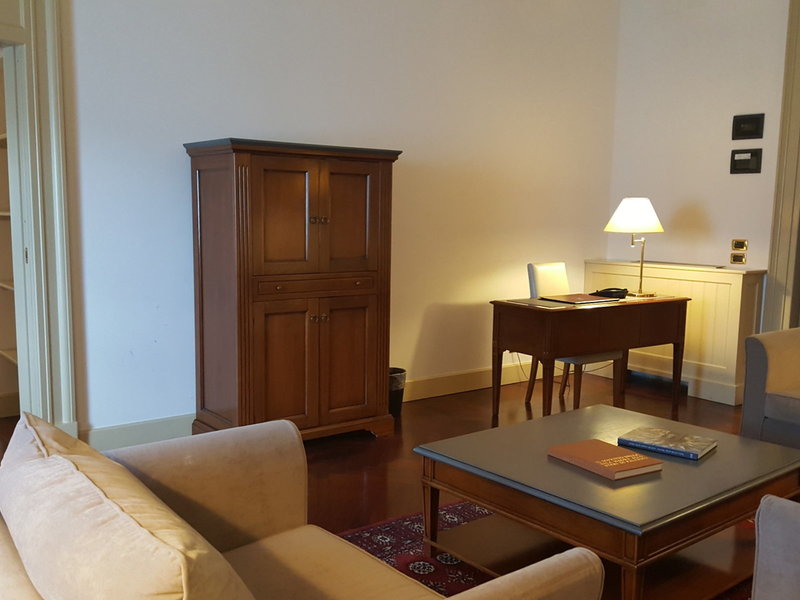 Grand Hotel Piazza Borsa 16