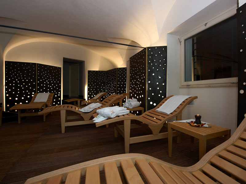 Grand Hotel Piazza Borsa 18