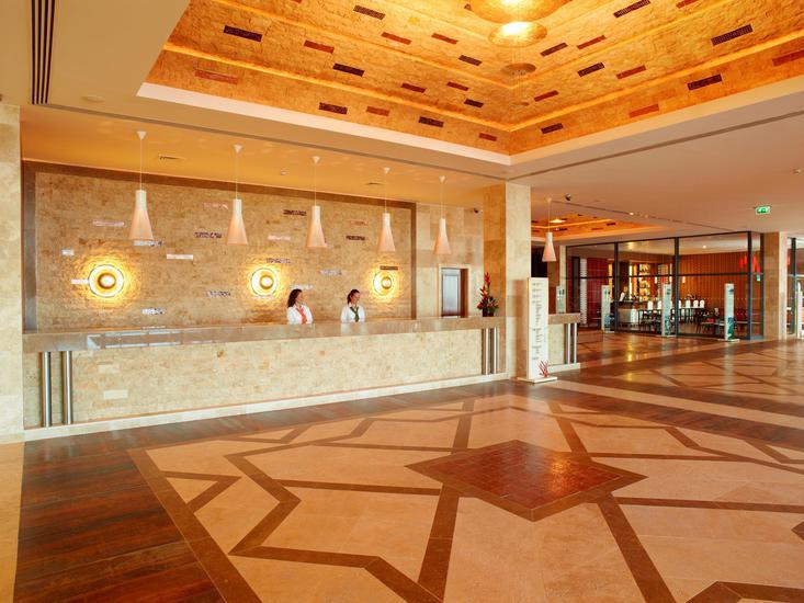 Real Marina Hotel & Spa 3