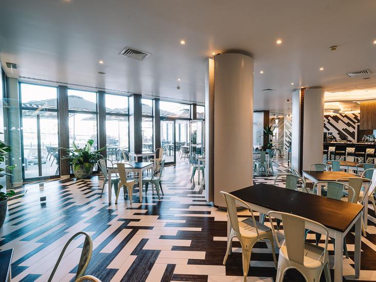 Real Marina Hotel & Spa 7