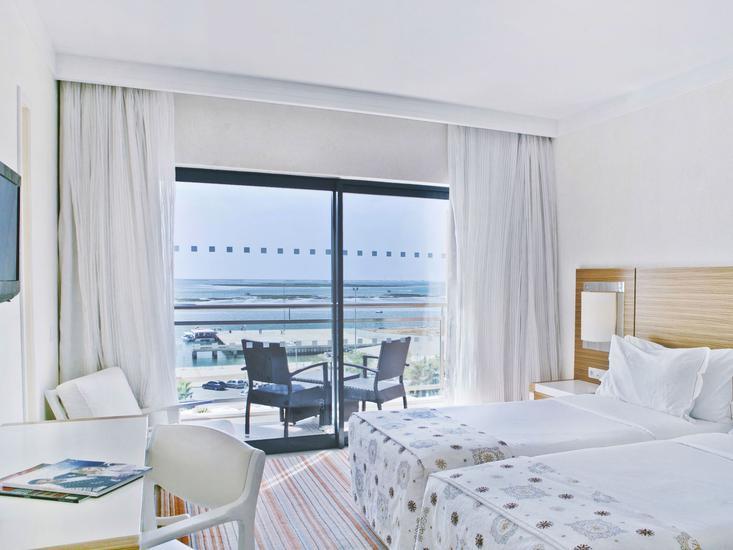 Real Marina Hotel & Spa 16
