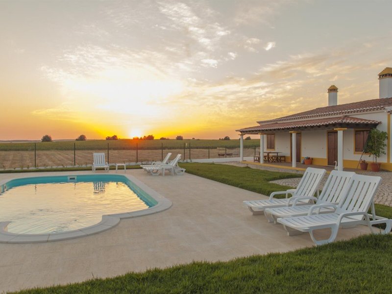 Cantinho das Buganvilias 15