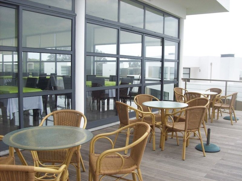 Cantinho das Buganvilias 16