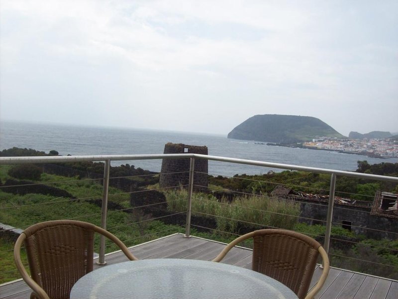 Cantinho das Buganvilias 20