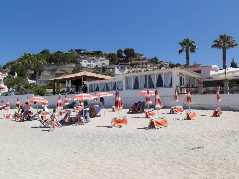 Villaggio Pineta Petto Bianco 10