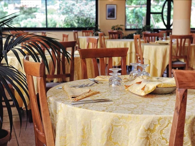 Villaggio Pineta Petto Bianco 26