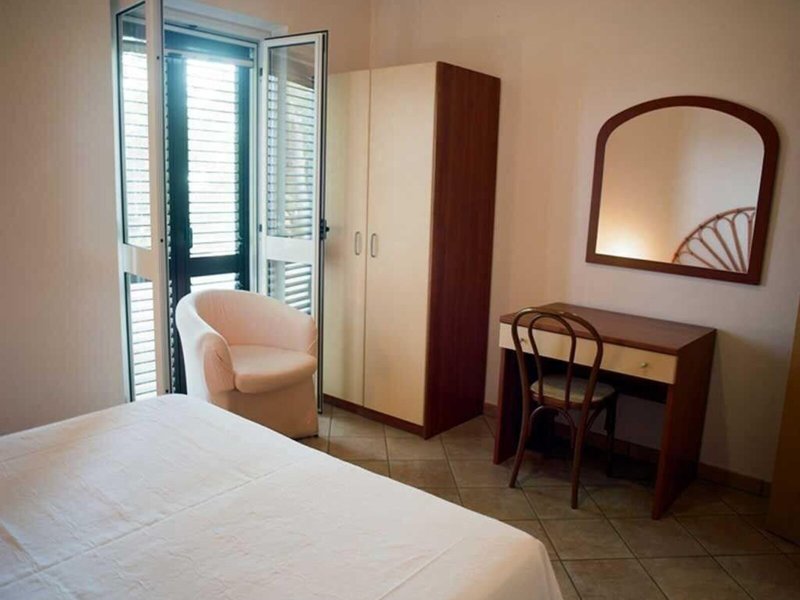 Villaggio Pineta Petto Bianco 34