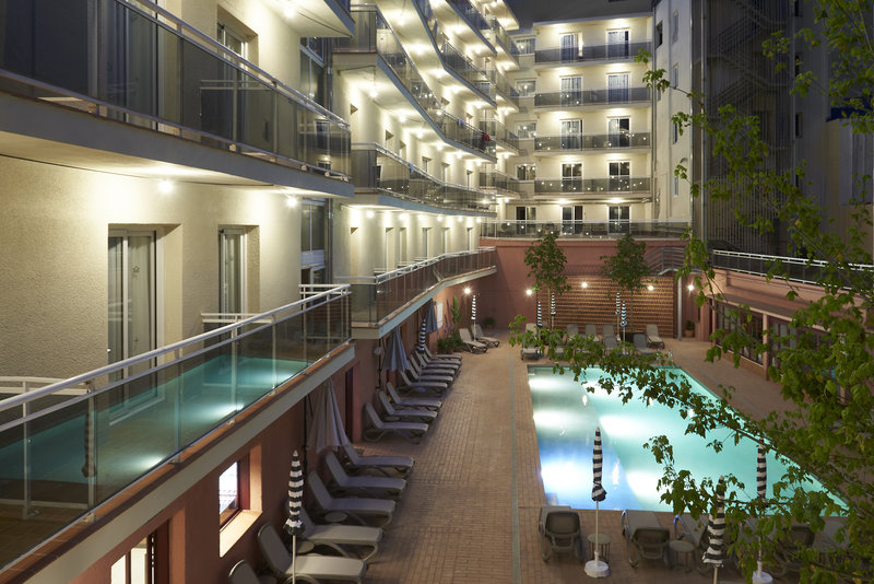 tent Lloret de Mar 6