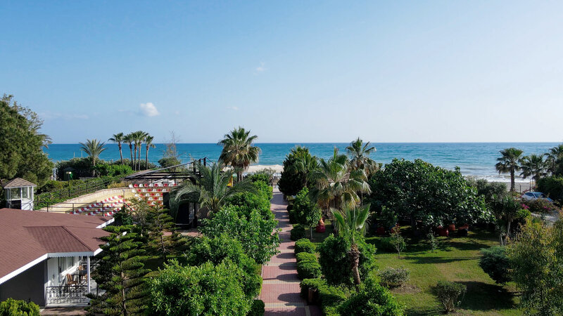 Clover Magic Park Beach Hotel 7