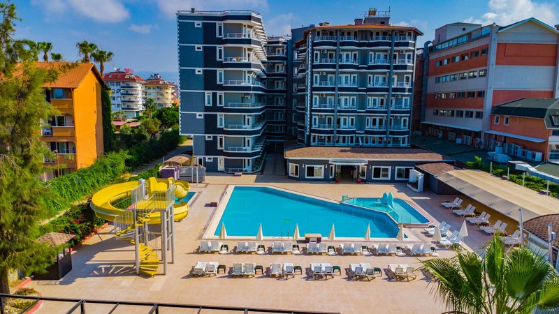 Clover Magic Park Beach Hotel 6