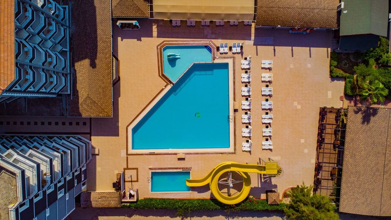 Clover Magic Park Beach Hotel 7
