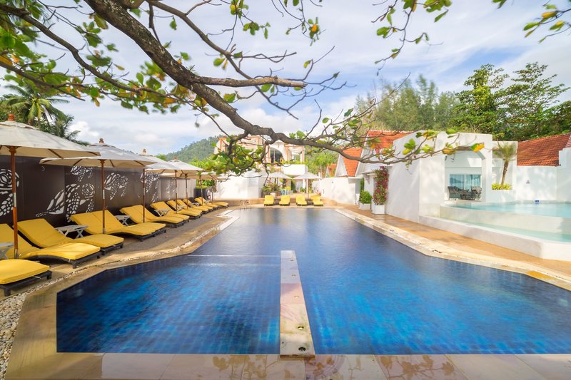 Ocean Breeze Resort 14