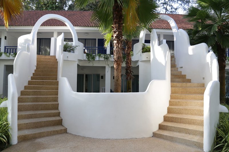 Ocean Breeze Resort 16