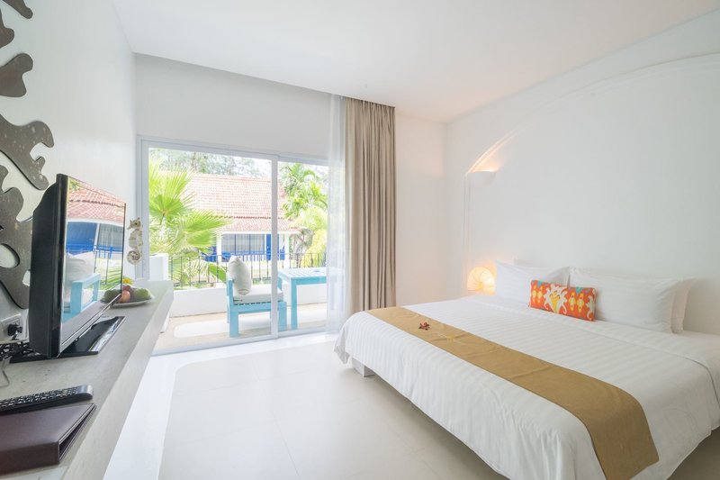 Ocean Breeze Resort 21