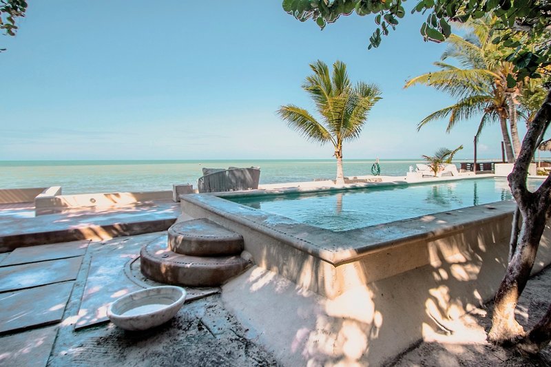 Las Nubes de Holbox 2