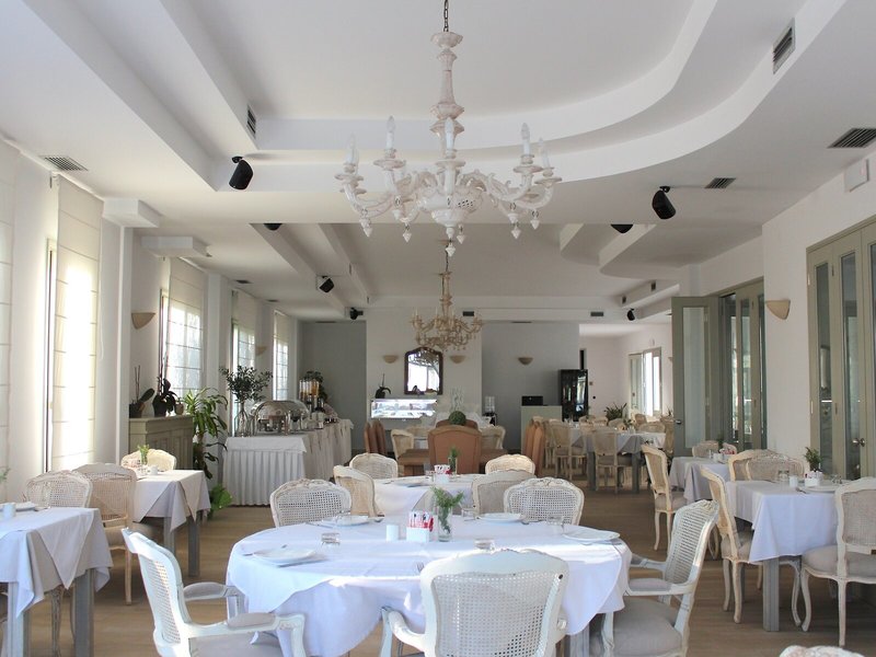 Saint Andrea Seaside Resort 24