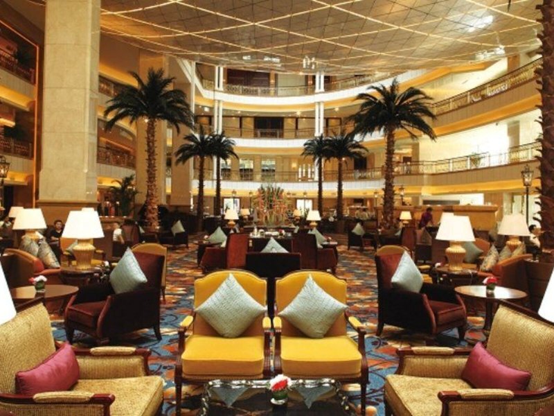 Grand Central Hotel 10