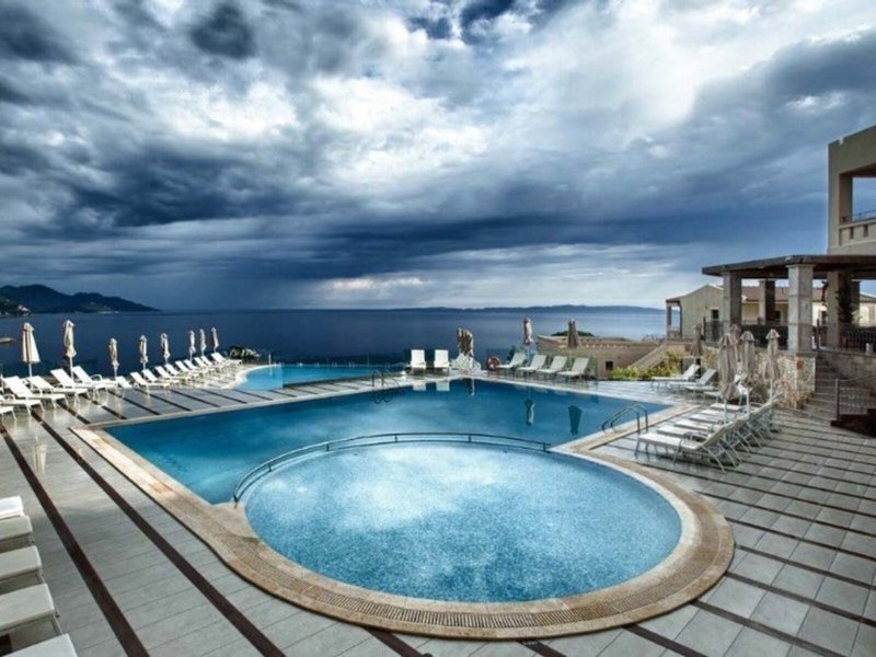 Sivota Diamond Resort & Spa 11