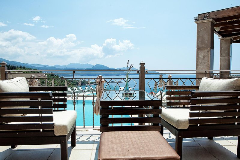 Sivota Diamond Resort & Spa 8