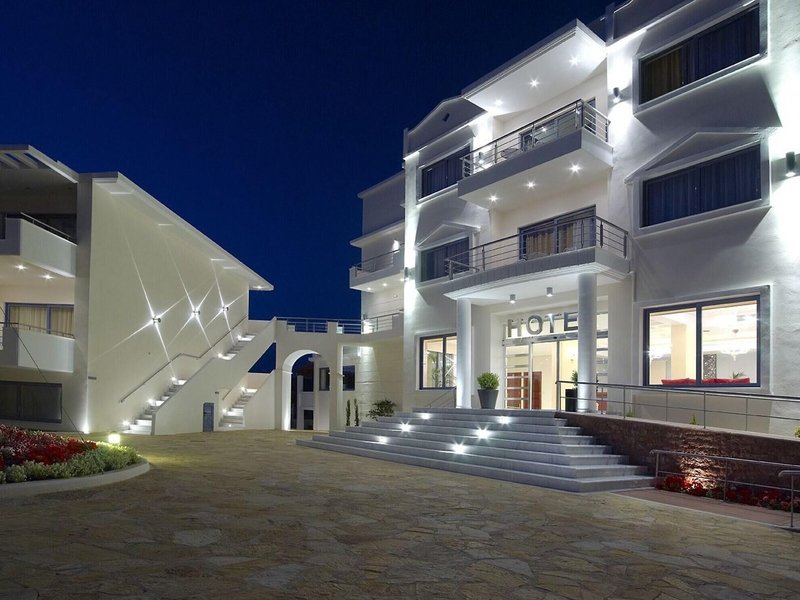 Ionian Theoxenia 3 - Exterior