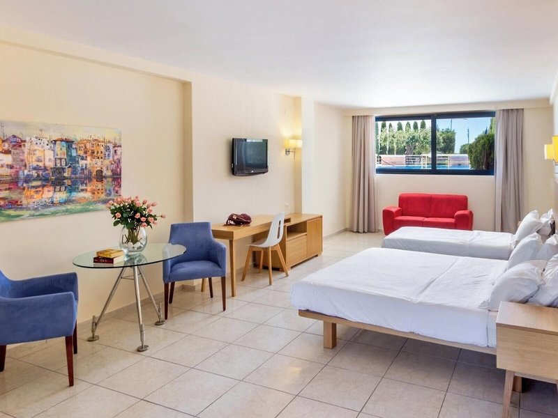 Ionian Theoxenia 40 - Room Example