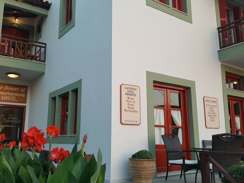 Flower of Monemvasia 1