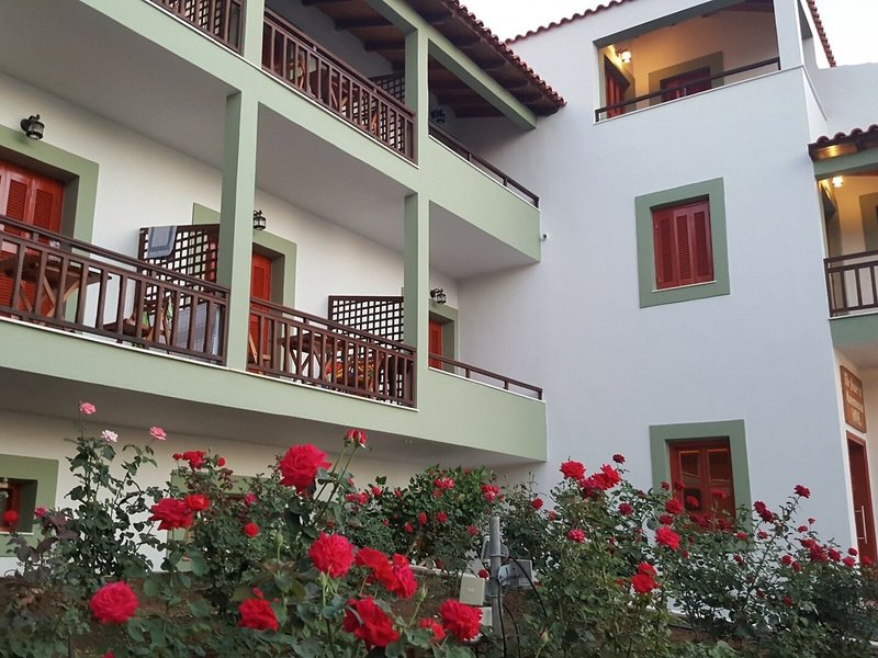 Flower of Monemvasia 3