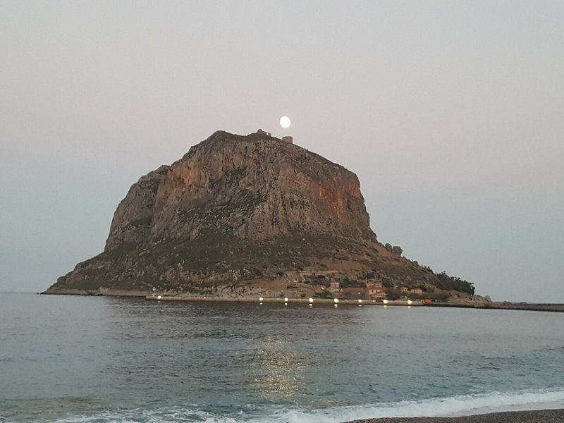 Flower of Monemvasia 9