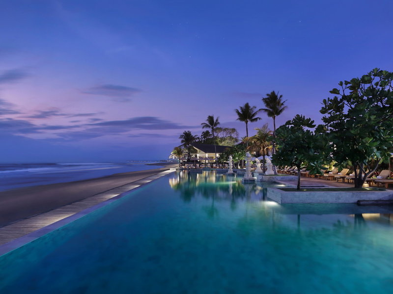 The Seminyak Beach Resort & Spa 6 - Outdoor Pool