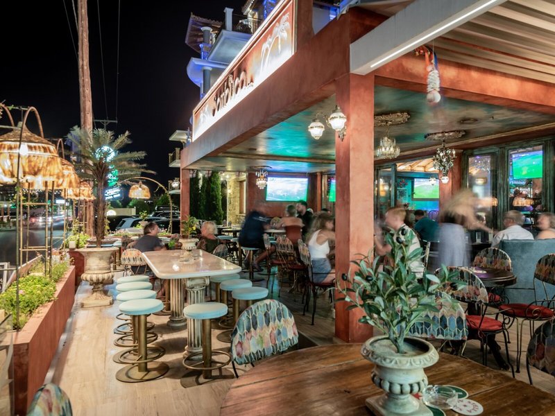 Plaza Pallas Hotel 6